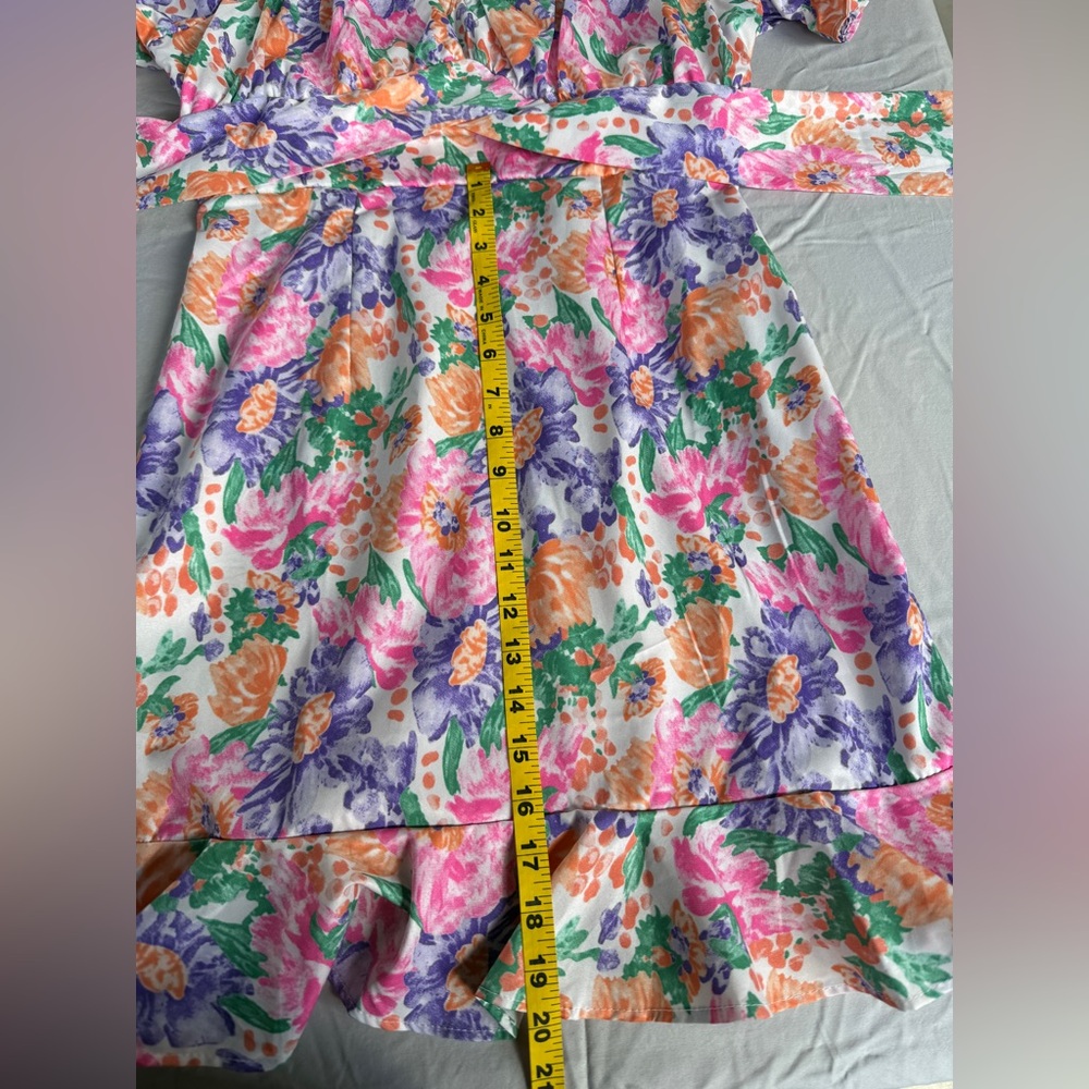 ZC Multicolor Floral Puff Sleeve Open Back Short Dress Sweetheart Neck (L) - Picture 9 of 13